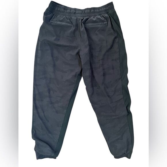Athleta Brooklyn Lined Joggers Size 12 Black Camo Relaxed Athletic Track Pants - Picture 5 of 9